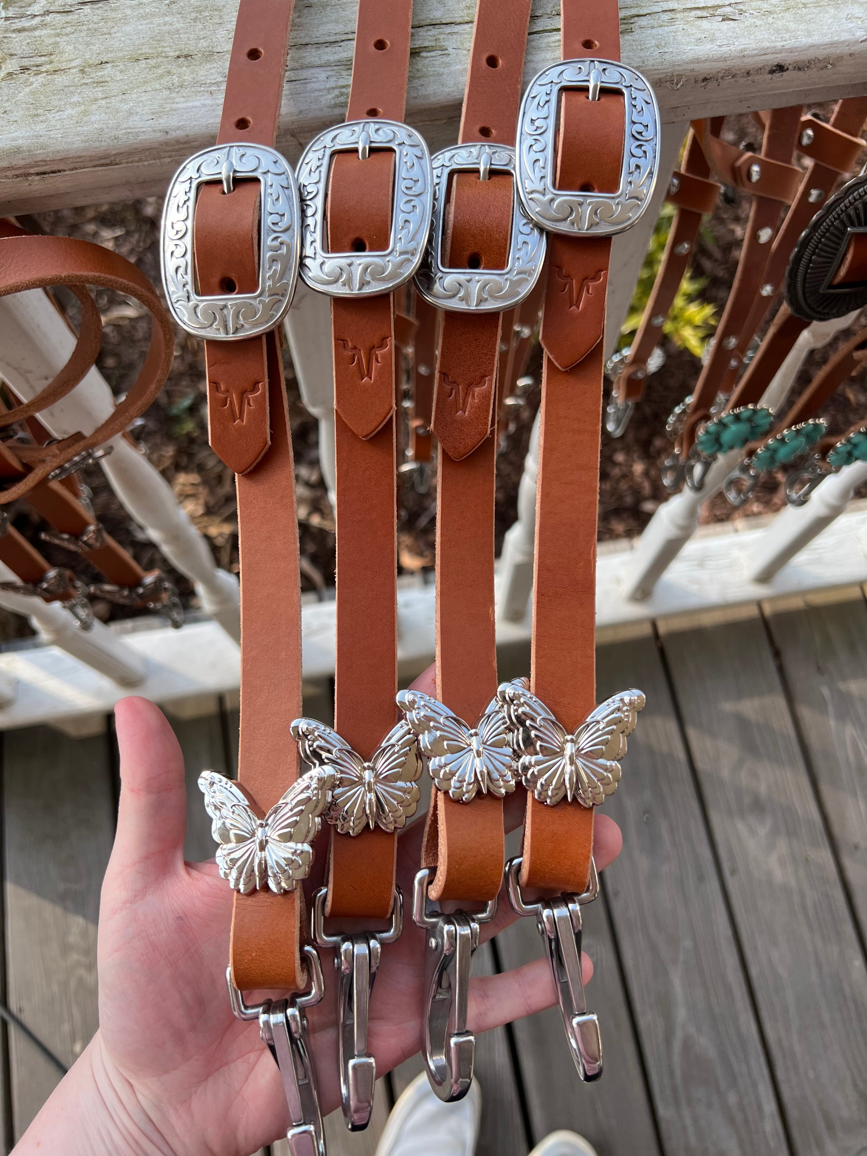 Quick change butterfly bridle