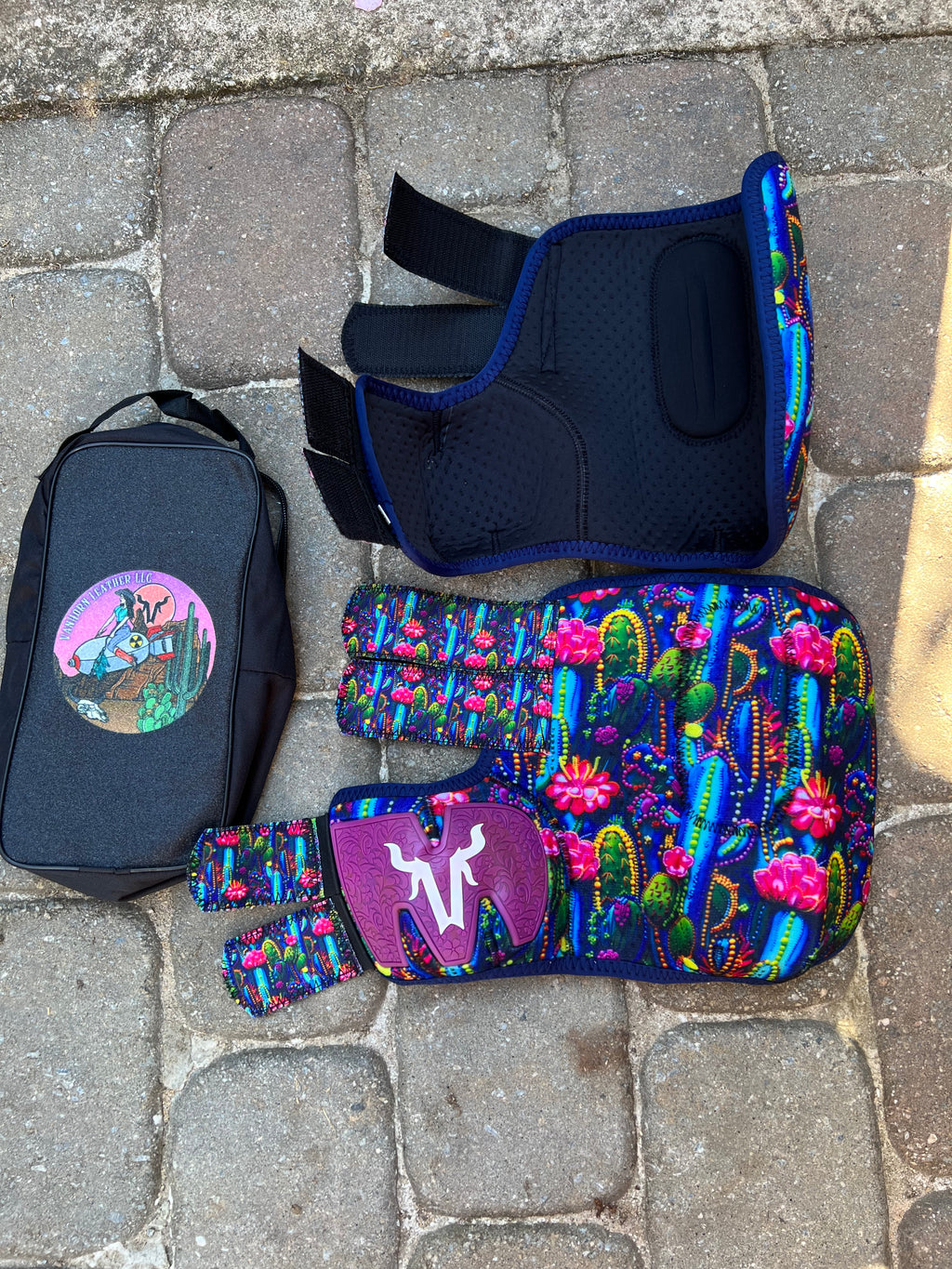 Neon Cactus splint boots