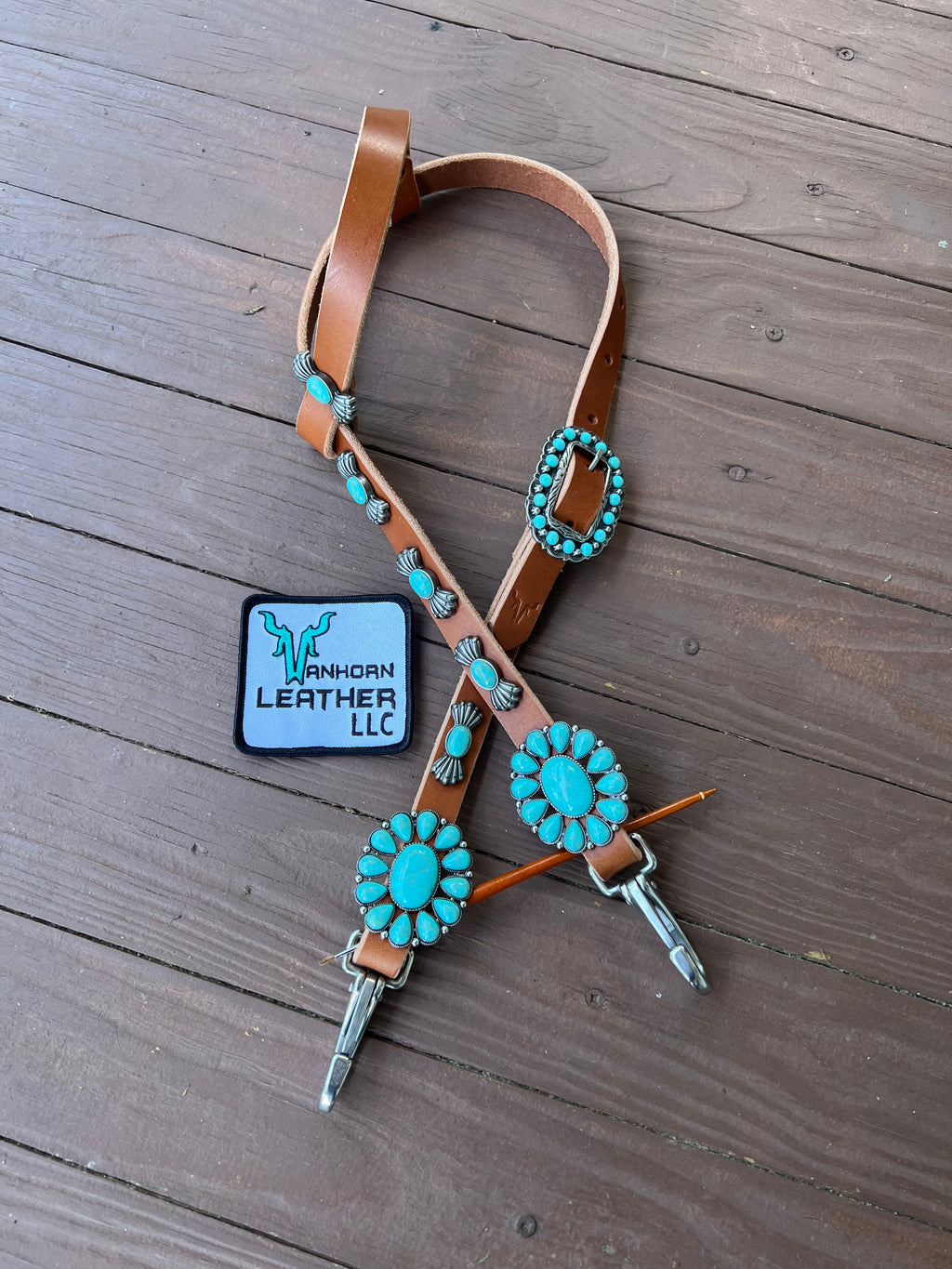 Quick change turquoise bridle